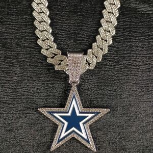 NFL Dallas Cowboys 20 Inch Necklace Pendant Cuban Chain Link Football Jewelry